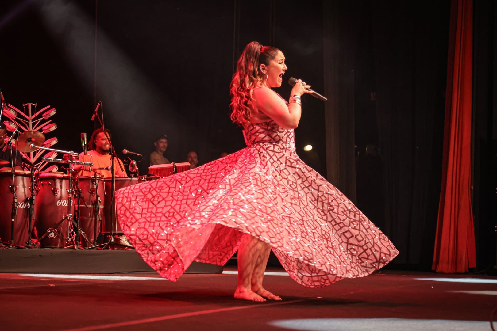 SAMBA-MARIA-RITA_23-12-2023_foto-Ricardo-Nunes_Contato-21-96974-7000-7343